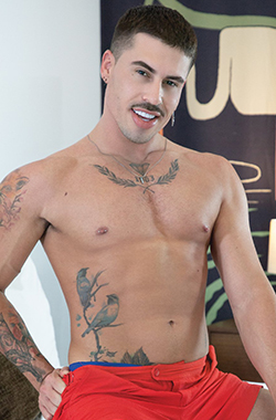 Ro Reyes