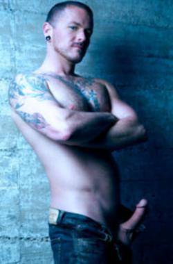 Max Cameron 