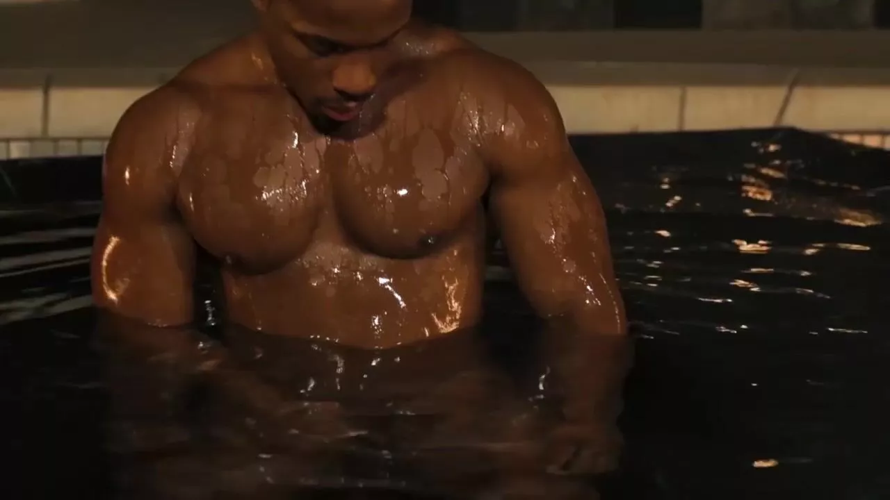 Noir Male Muscular Hunk DeAngelo Jackson Jerks His BBC In The Pool