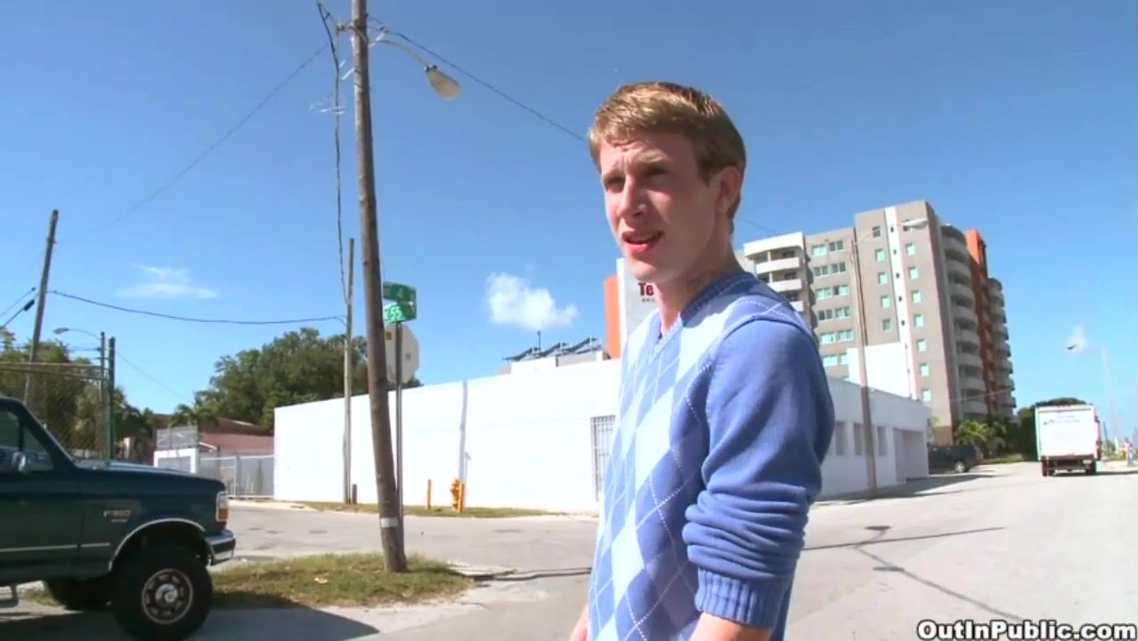 Gay Wire - Beautiful Beau Kennedy riding cock in an art gallery right here  - HOMO.XXX